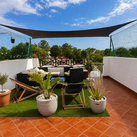 Sunny Bay By J&m Conciergerie *