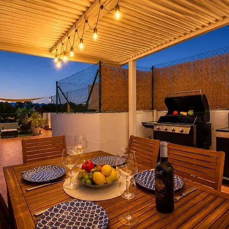 Apartmán Sunny Bay By J&m Conciergerie *